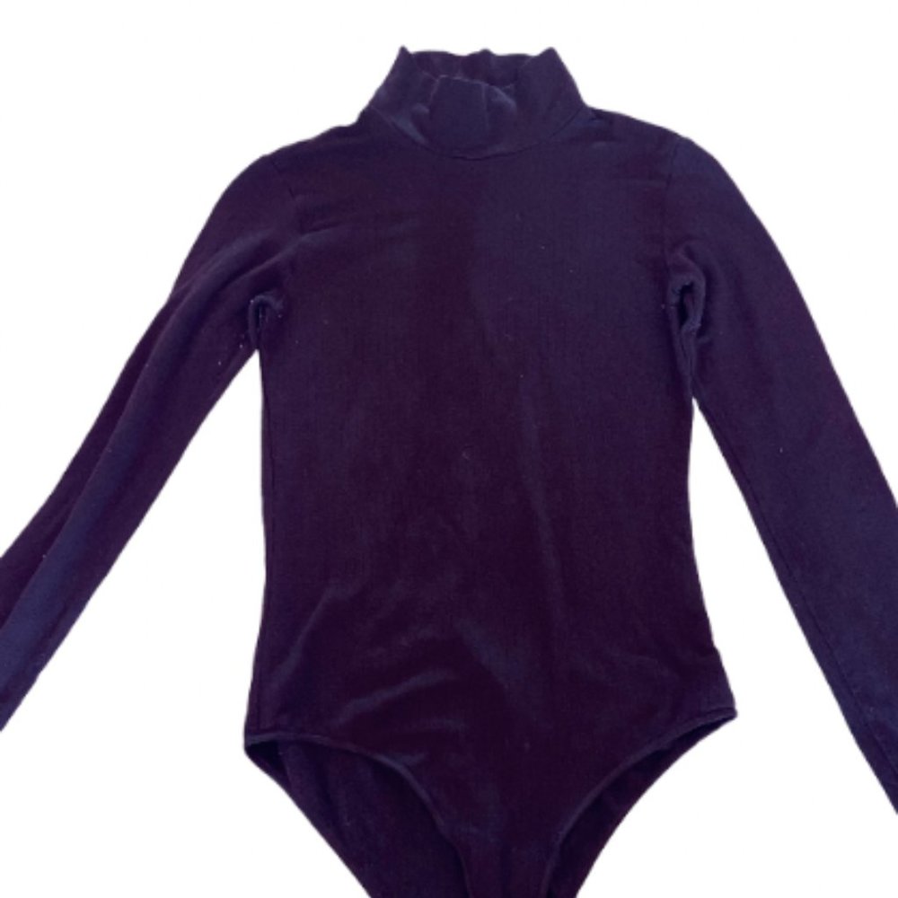 Uniqlo (Black) Turtle-Neck Bodysuit